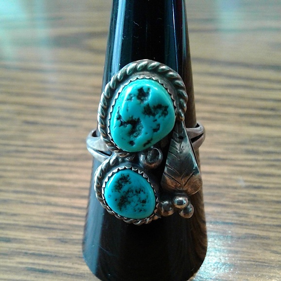 Vintage Navajo Native American Two Stone Turquoise Ring - Picture 1 of 9